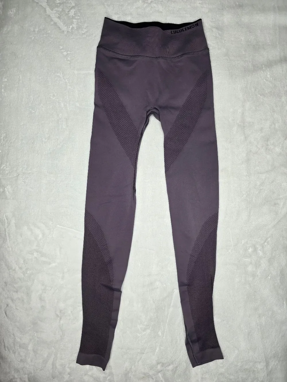 Lululemon Iconic Sweat Tight Seamless Leggings Graphite Purple Black High Rise 4